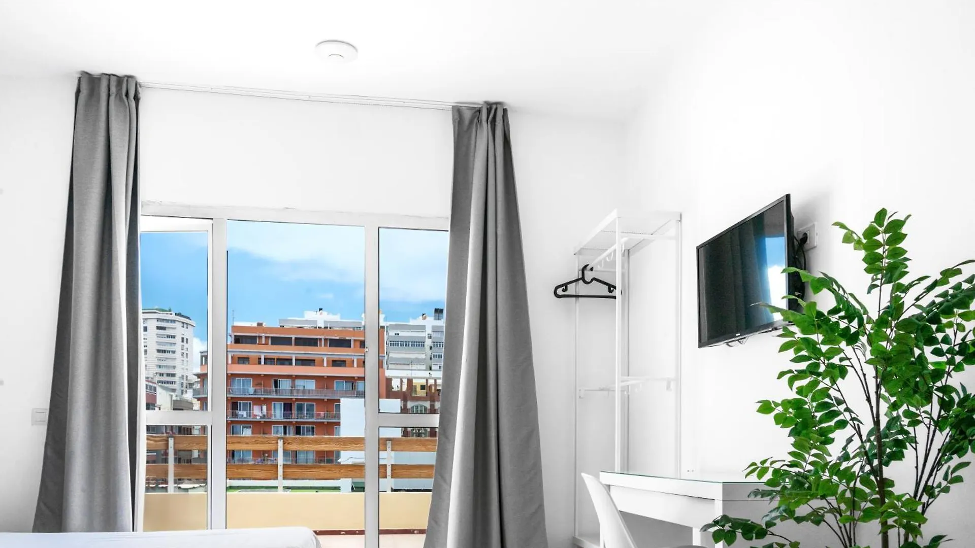 Hotel Valencia Las Palmas / Gran Canaria