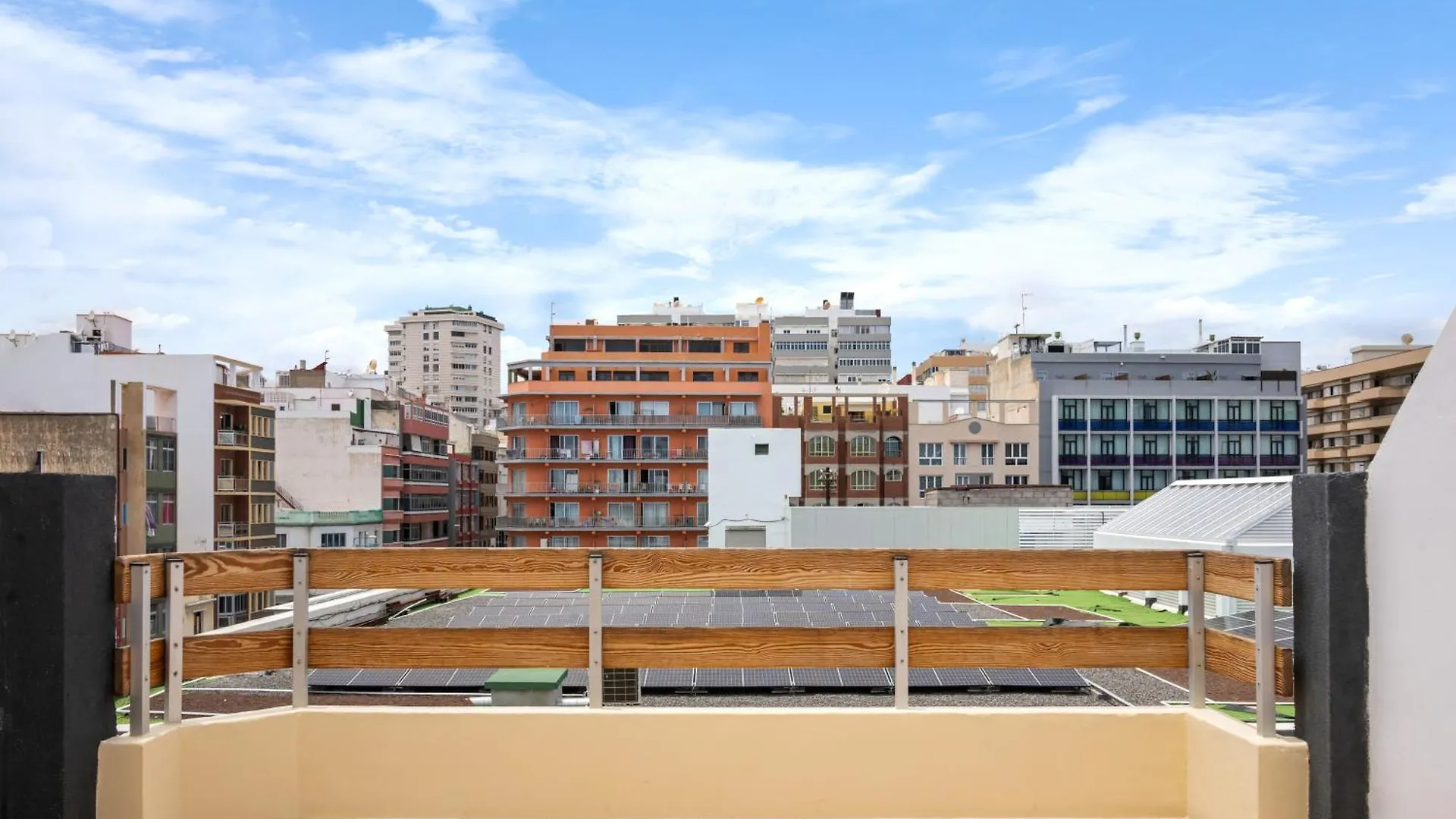Hotel Valencia Las Palmas / Gran Canaria