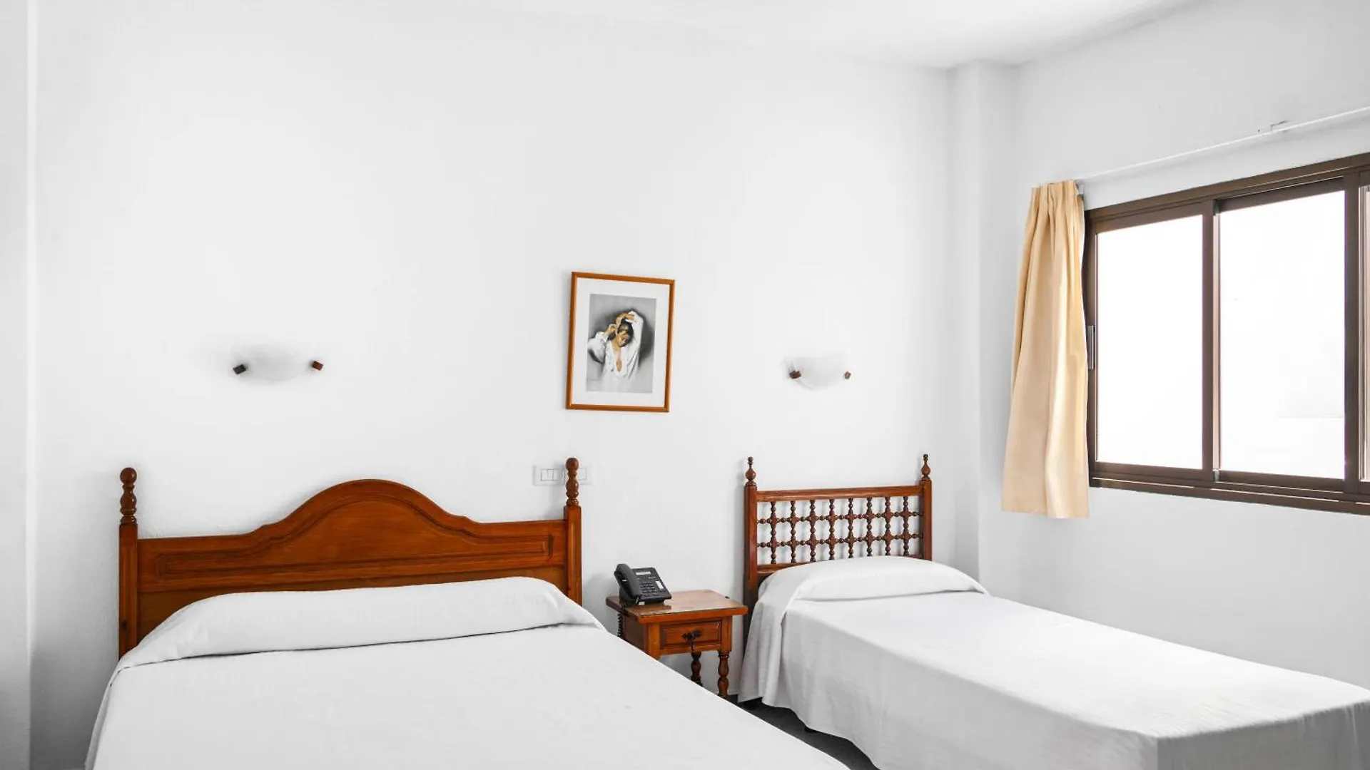 Hotel Valencia Las Palmas de Gran Canaria 2*,  Hiszpania
